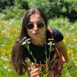 Meet your Posher, Lauryn